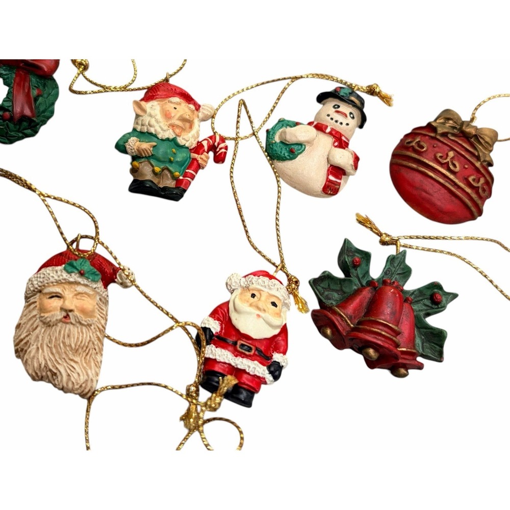 Lot of 41 VTG‎ Mini Ornaments Hand Painted Santa Wreath Winter Christmas - Picture 5 of 5